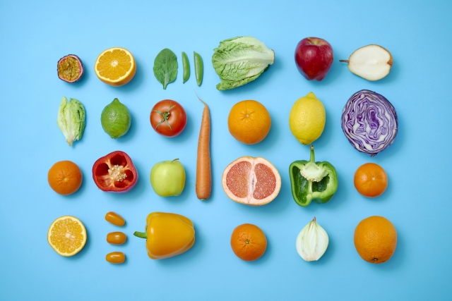 色とりどりの野菜と果物